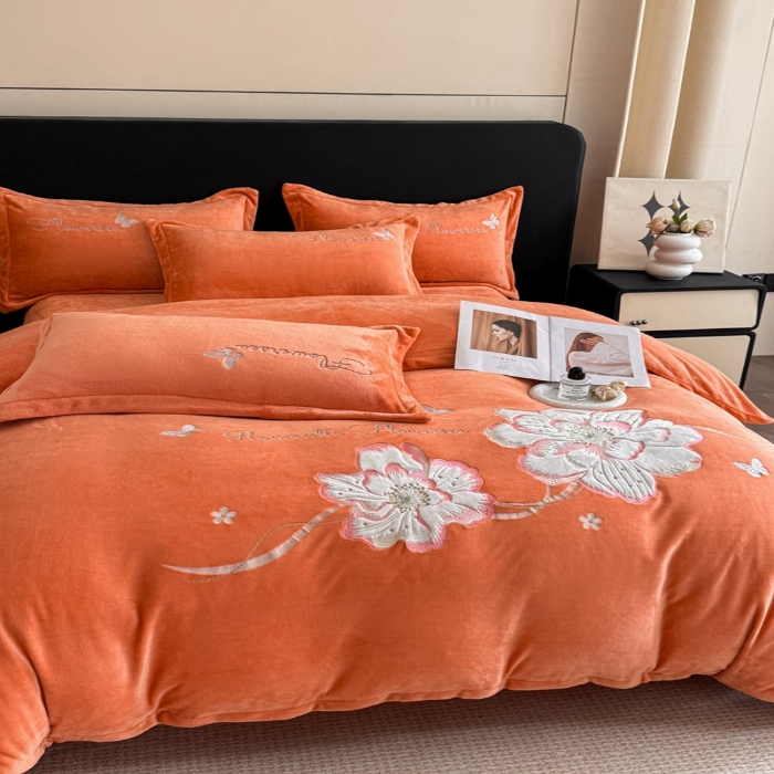 91家纺网 家纺一手货源 找家纺 （总）喜梦缘家纺 2025新款大版贴布绣牛奶绒四件套