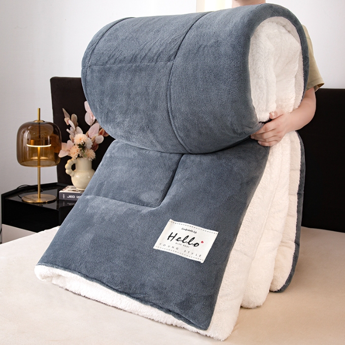 91家纺网 家纺一手货源 找家纺 2025新款床上用品加厚保暖牛奶绒被子羊羔绒被芯学生宿舍单人棉被