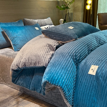 91家纺网 家纺一手货源 找家纺 （总）经年 2025新款200克双面加厚魔法绒牛奶绒四件套