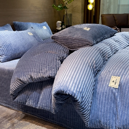 91家纺网 家纺一手货源 找家纺 （总）经年 2025新款200克双面加厚魔法绒牛奶绒四件套