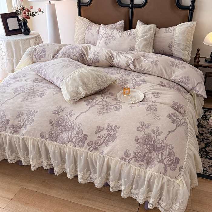 91家纺网 家纺一手货源 找家纺 苏米娜2025秋冬新款法式复古双层花边大蕾丝水洗棉亚麻床盖款四件套全棉纯棉印花小碎花四件套 普罗旺斯