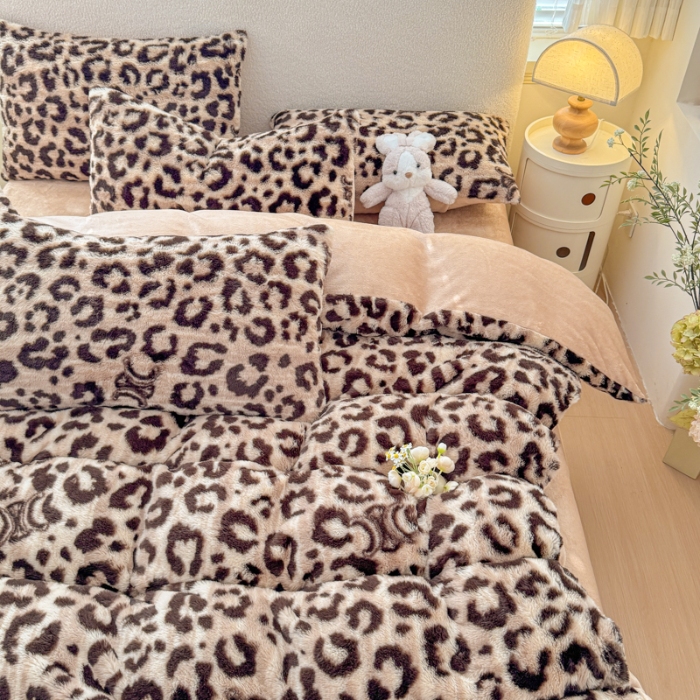 91家纺网 家纺一手货源 找家纺 （总）2025新款 印花美拉德兔毛印花单被套 