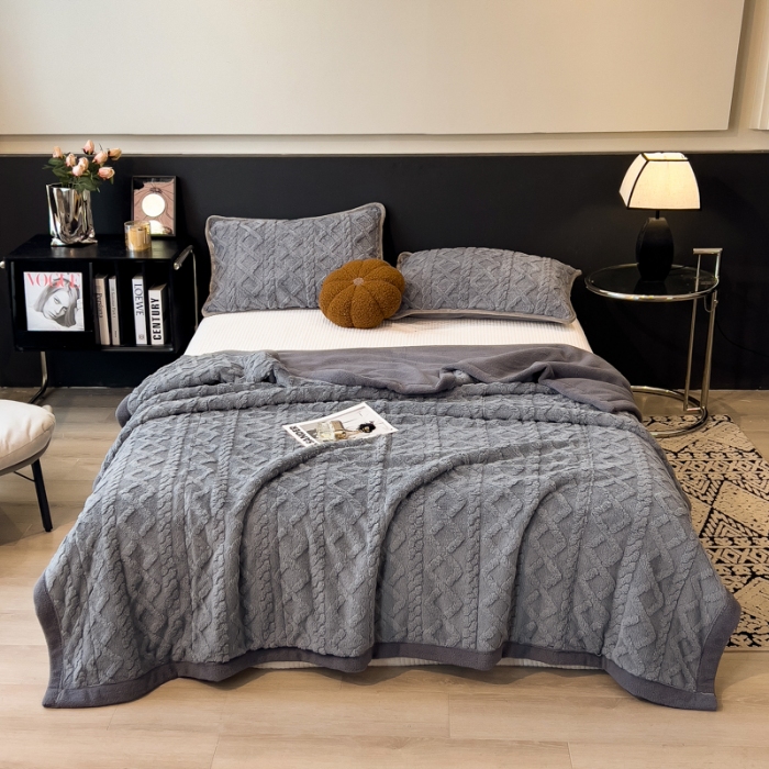 91家纺网 家纺一手货源 找家纺 （总） 2025新款2025塔芙绒毛毯加厚舒棉绒绒盖毯牛奶绒办公室午睡珊瑚绒披肩沙发毯被子