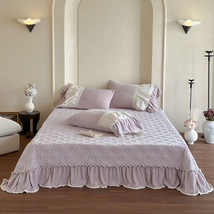 91家纺网 家纺一手货源 找家纺 惯盈家纺 2025新款秋冬A类牛奶绒浮雕刺绣花边法式公主裙床盖床裙四件套-里约油画(含买家秀） 砂紫