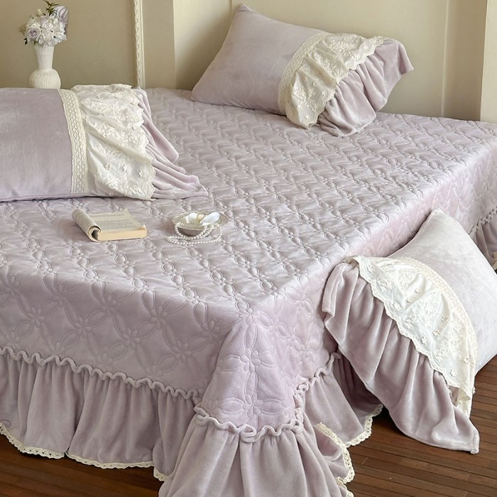 91家纺网 家纺一手货源 找家纺 惯盈家纺 2025新款秋冬A类牛奶绒浮雕刺绣花边法式公主裙床盖床裙四件套-里约油画(含买家秀） 砂紫