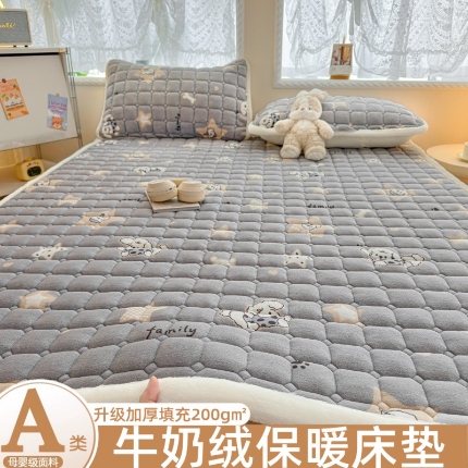 91家纺网 家纺一手货源 找家纺 （总）爱屋及屋 2025加厚牛奶绒印花床垫软垫加绒加厚床褥垫床护垫铺底毛绒垫子【200g填充】