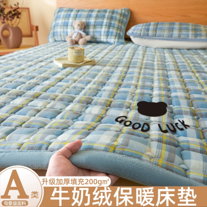 91家纺网 家纺一手货源 找家纺 （总）爱屋及屋 2025加厚牛奶绒格子床垫软垫加绒加厚床褥垫床护垫铺底毛绒垫子【200g填充】