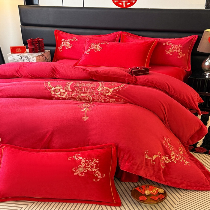 91家纺网 家纺一手货源 找家纺 苏米娜秋冬230g全消光牛奶绒四件套婚庆大红结婚牛奶绒床裙款四件套龙凤百子喜庆被套牛奶绒床盖款四件套 爱意浓 
