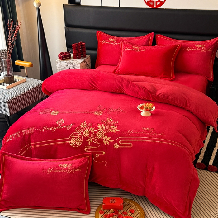 91家纺网 家纺一手货源 找家纺 苏米娜秋冬230g全消光牛奶绒四件套婚庆大红结婚牛奶绒床裙款四件套龙凤百子喜庆被套牛奶绒床盖款四件套  倾城 