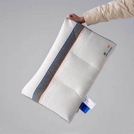 91家纺网 家纺一手货源 找家纺 （总）兴丝露枕芯 护颈枕 羽丝绒枕芯 健康保健枕 定型护颈枕 劲椎枕