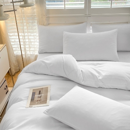 91家纺网 家纺一手货源 找家纺 （总）2025新款纯色双拼水洗棉四件套ins风柔软裸睡床单被套枕套四季通用床上用品