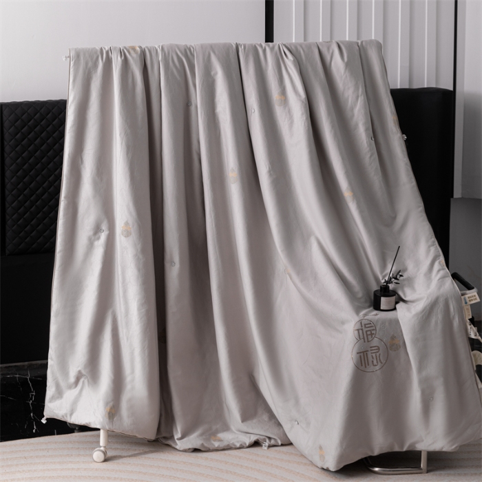 91家纺网 家纺一手货源 找家纺 （总）天木兰 a类蚕丝被100桑蚕丝春秋被子冬被家纺官方正品全棉被芯子母被结婚