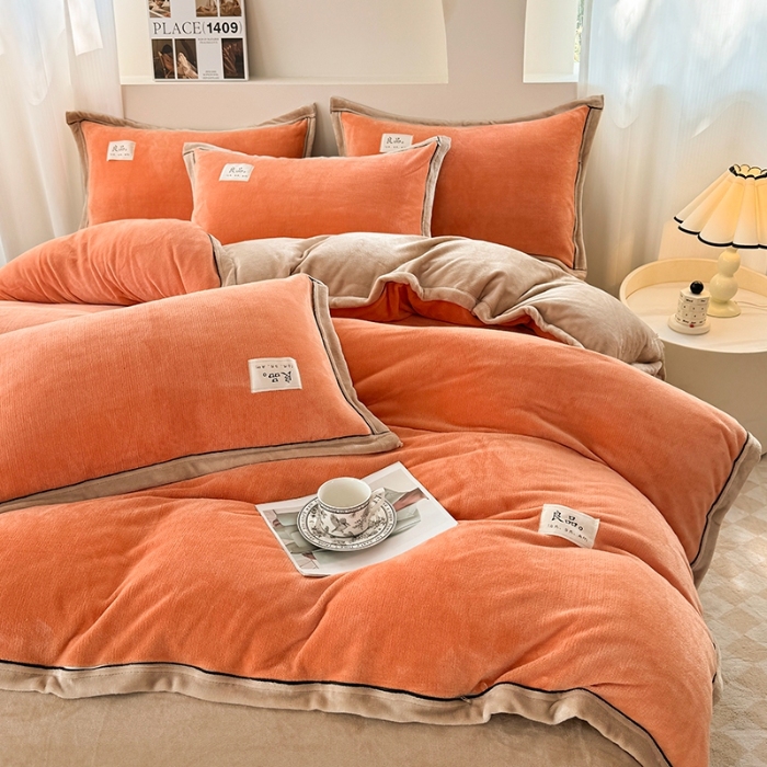 91家纺网 家纺一手货源 找家纺 （总）喜梦缘 2025新款高克重纯色牛奶绒宽边工艺款四件套