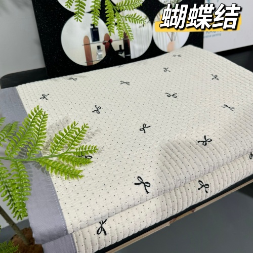 91家纺网 家纺一手货源 找家纺 （总）加大天丝床盖三件套250*230CM床盖 酵素水洗莫代尔夹棉床盖三件套