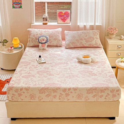 91家纺网 家纺一手货源 找家纺 （总）2025新款加厚A类牛奶绒印花床笠床罩床护垫