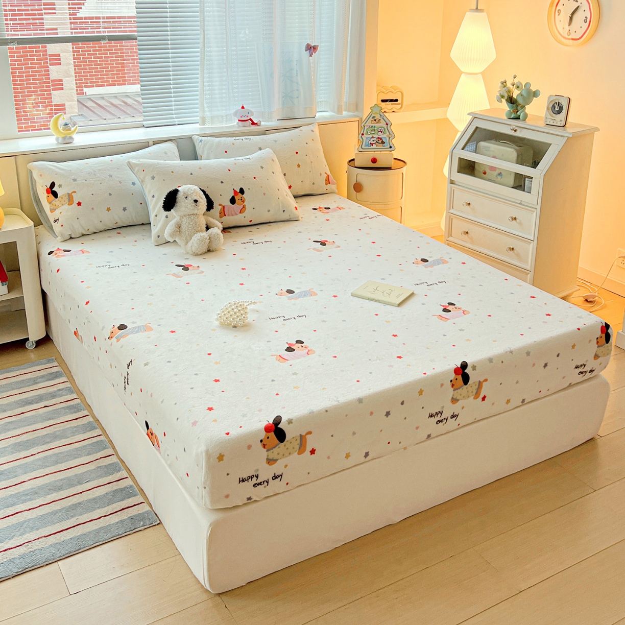 91家纺网 家纺一手货源 找家纺 （总）2025新款加厚A类牛奶绒印花床笠床罩床护垫