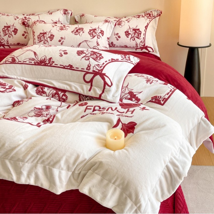 91家纺网 家纺一手货源 找家纺 （总）控价 2025新款 床盖款全消光240克A类数码印花牛奶绒四件套-如梦