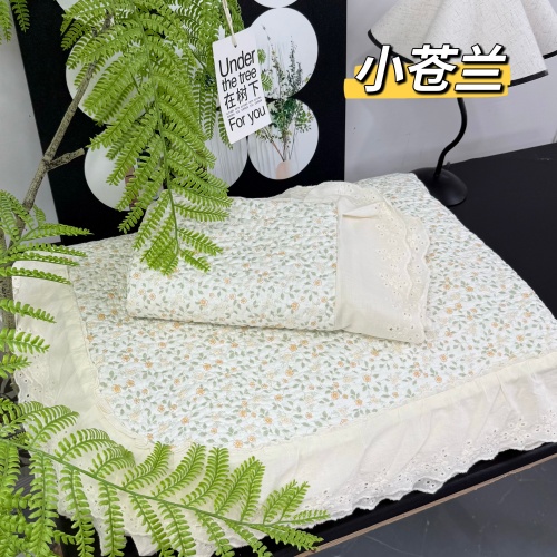 91家纺网 家纺一手货源 找家纺 （总）赫本纯棉床盖三件套 韩国碎花纯棉床盖三件套全棉夹棉床单花边可机洗