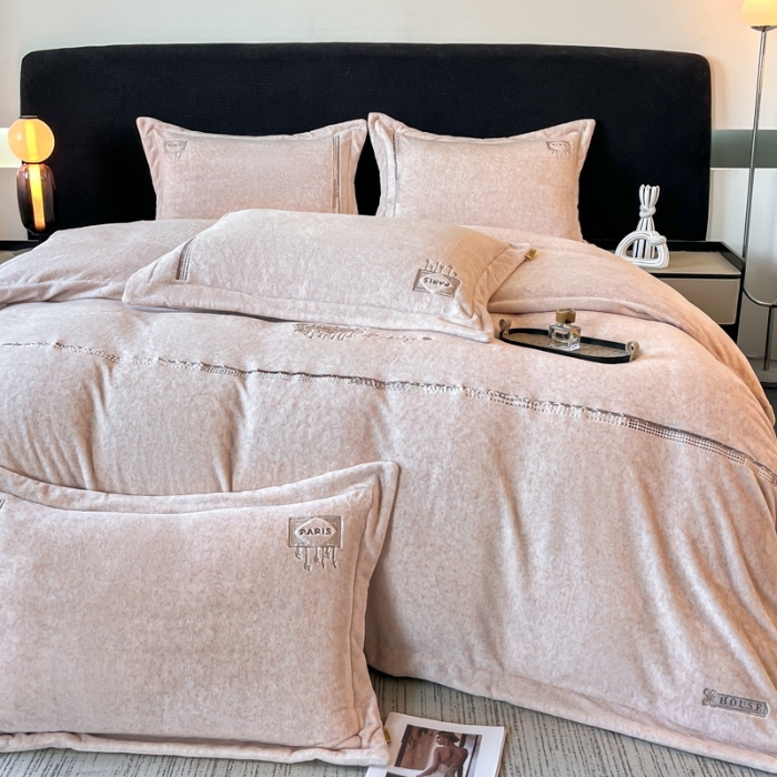 91家纺网 家纺一手货源 找家纺 （总）牛奶绒宝宝水晶绒法莱冰岛绒简约轻奢肌理纹保暖冬季保温四件套格瑞诗