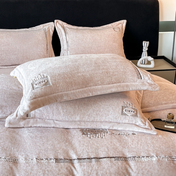 91家纺网 家纺一手货源 找家纺 （总）牛奶绒宝宝水晶绒法莱冰岛绒简约轻奢肌理纹保暖冬季保温四件套格瑞诗