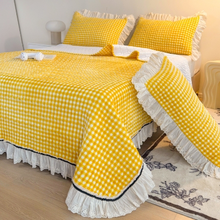 91家纺网 家纺一手货源 找家纺 （总）2025高克重加厚牛奶绒无印风格子床盖蕾丝花边织带花边宝宝绒婴儿绒简约风单床盖床褥全棉花边床单三件套