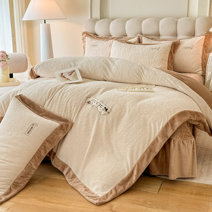 91家纺网 家纺一手货源 找家纺 （总）苏米娜2025年新款全消光加厚牛奶绒轻奢简约床盖款四件套-雅致系列