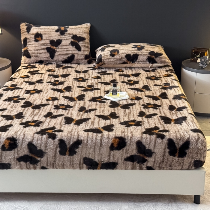 91家纺网 家纺一手货源 找家纺 （总）爱多多家居 2025新款印花兔毛绒高克重单床笠床笠单件