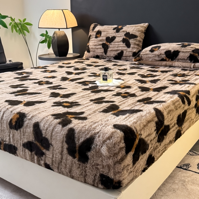 91家纺网 家纺一手货源 找家纺 （总）爱多多家居 2025新款印花兔毛绒高克重单床笠床笠单件