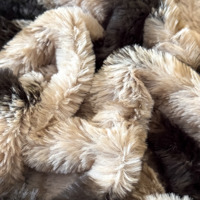 91家纺网 家纺一手货源 找家纺 （总）爱多多家居 2025新款印花兔毛绒高克重单床笠床笠单件