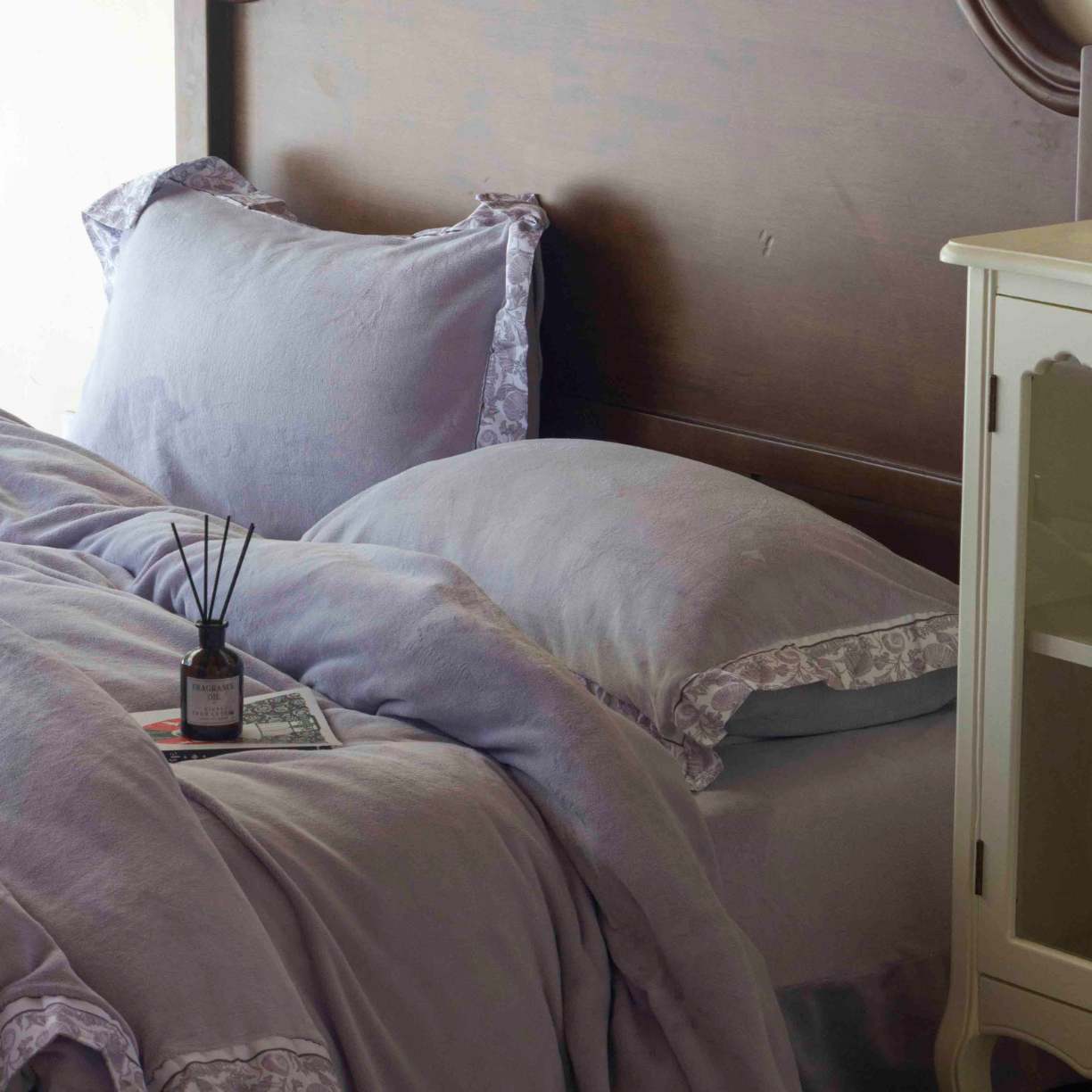 91家纺网 家纺一手货源 找家纺 （总）绒梦里 2025新款高克重全消光工艺款高定云绒牛奶绒四件套云柔秘境 