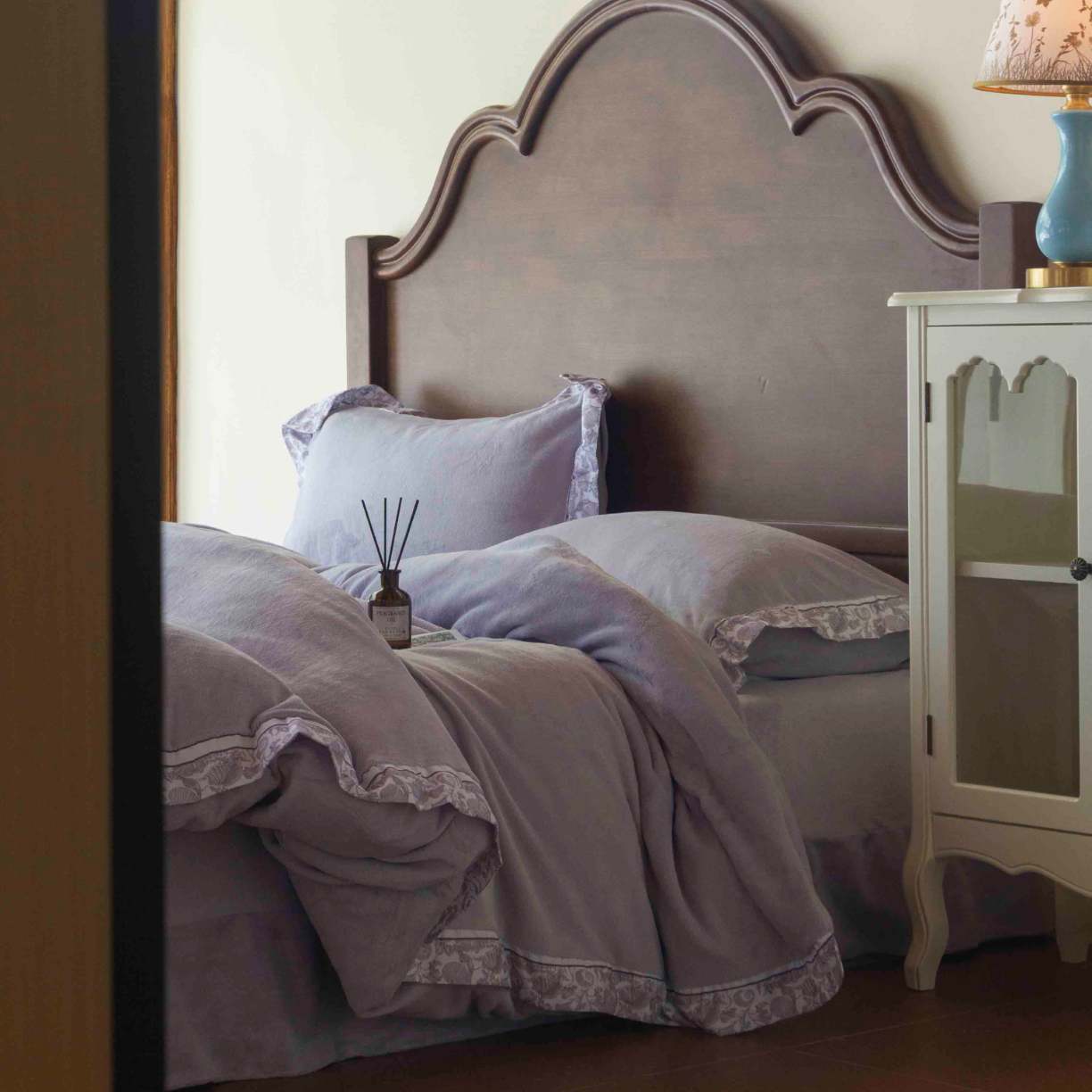 91家纺网 家纺一手货源 找家纺 （总）绒梦里 2025新款高克重全消光工艺款高定云绒牛奶绒四件套云柔秘境 