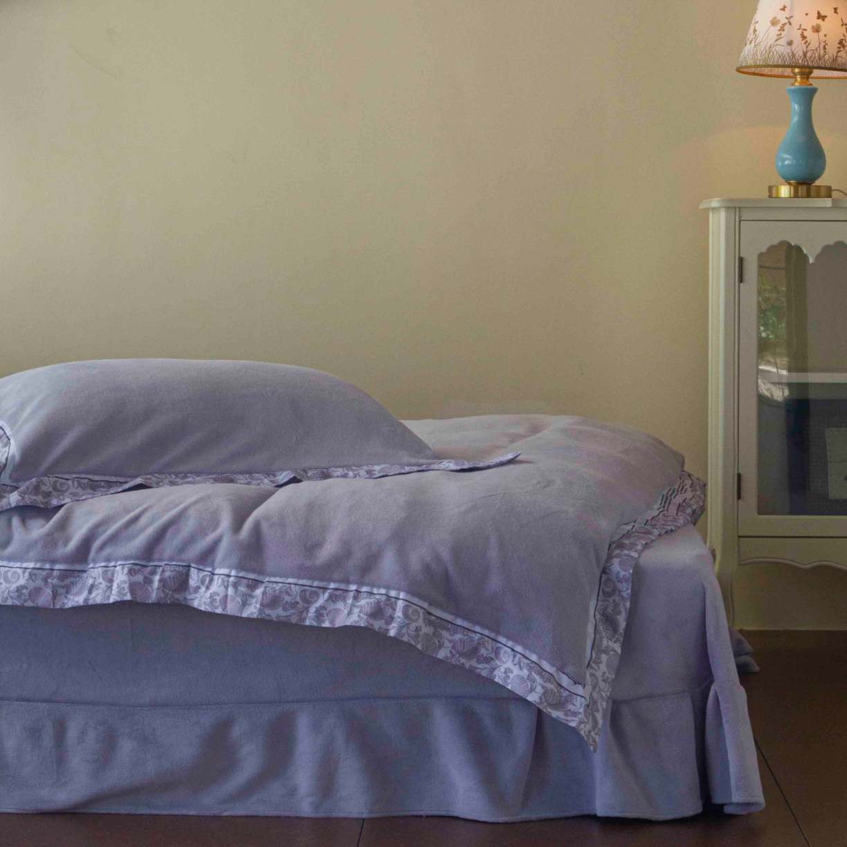 91家纺网 家纺一手货源 找家纺 （总）绒梦里 2025新款高克重全消光工艺款高定云绒牛奶绒四件套云柔秘境 