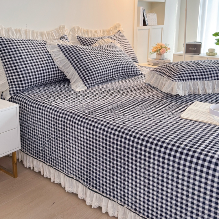 91家纺网 家纺一手货源 找家纺 （总）2025高克重加厚牛奶绒无印风格子床盖蕾丝花边织带花边宝宝绒婴儿绒简约风单床盖床褥全棉花边床单三件套