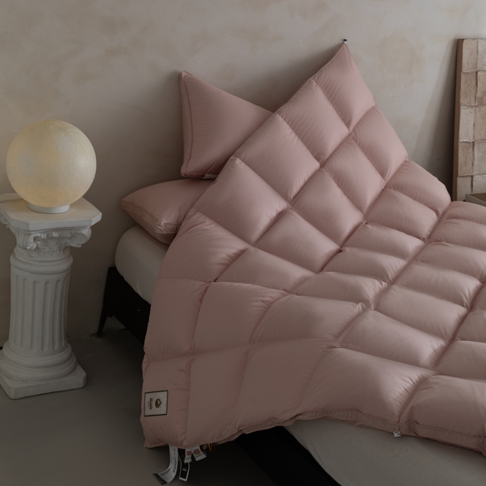 91家纺网 家纺一手货源 找家纺 （总）门店可现充！精选95白鹅绒冬被单双人羽绒被95白鹅绒春秋子母被子芯