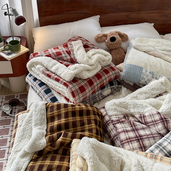 91家纺网 家纺一手货源 找家纺 （总）艾咪-Amy ntmy 2025新款中古风牛奶绒羊羔绒双层毯