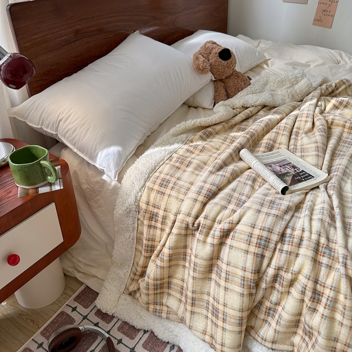 91家纺网 家纺一手货源 找家纺 （总）艾咪-Amy ntmy 2025新款中古风牛奶绒羊羔绒双层毯