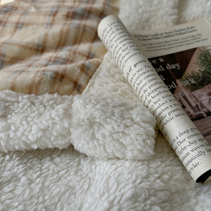 91家纺网 家纺一手货源 找家纺 （总）艾咪-Amy ntmy 2025新款中古风牛奶绒羊羔绒双层毯