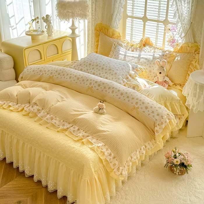 91家纺网 家纺一手货源 找家纺 漫布云家纺2025新款活性印花ins风小碎花软糯水洗棉床盖款四件套全棉纯棉花边款被套  奶酪芝士 