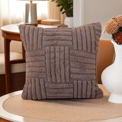 91家纺网 家纺一手货源 找家纺 （总）2025爆款塔芙绒抱枕靠垫不零售量大优惠-编织网系列