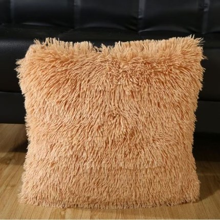 91家纺网 家纺一手货源 找家纺 （总）2025直播赠品爆款长毛绒抱枕靠垫跑量不零售量大优惠