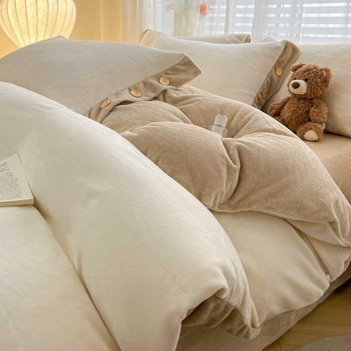 91家纺网 家纺一手货源 找家纺 （含买家秀）2025新款纯色双拼牛奶绒四件套纽扣款秋冬加厚保暖床单床笠款床品套件