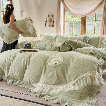 91家纺网 家纺一手货源 找家纺 （总）乐朵家居 法兰花都 牛奶绒 床单款夹棉床盖四件套（床单控价288床盖控价328）