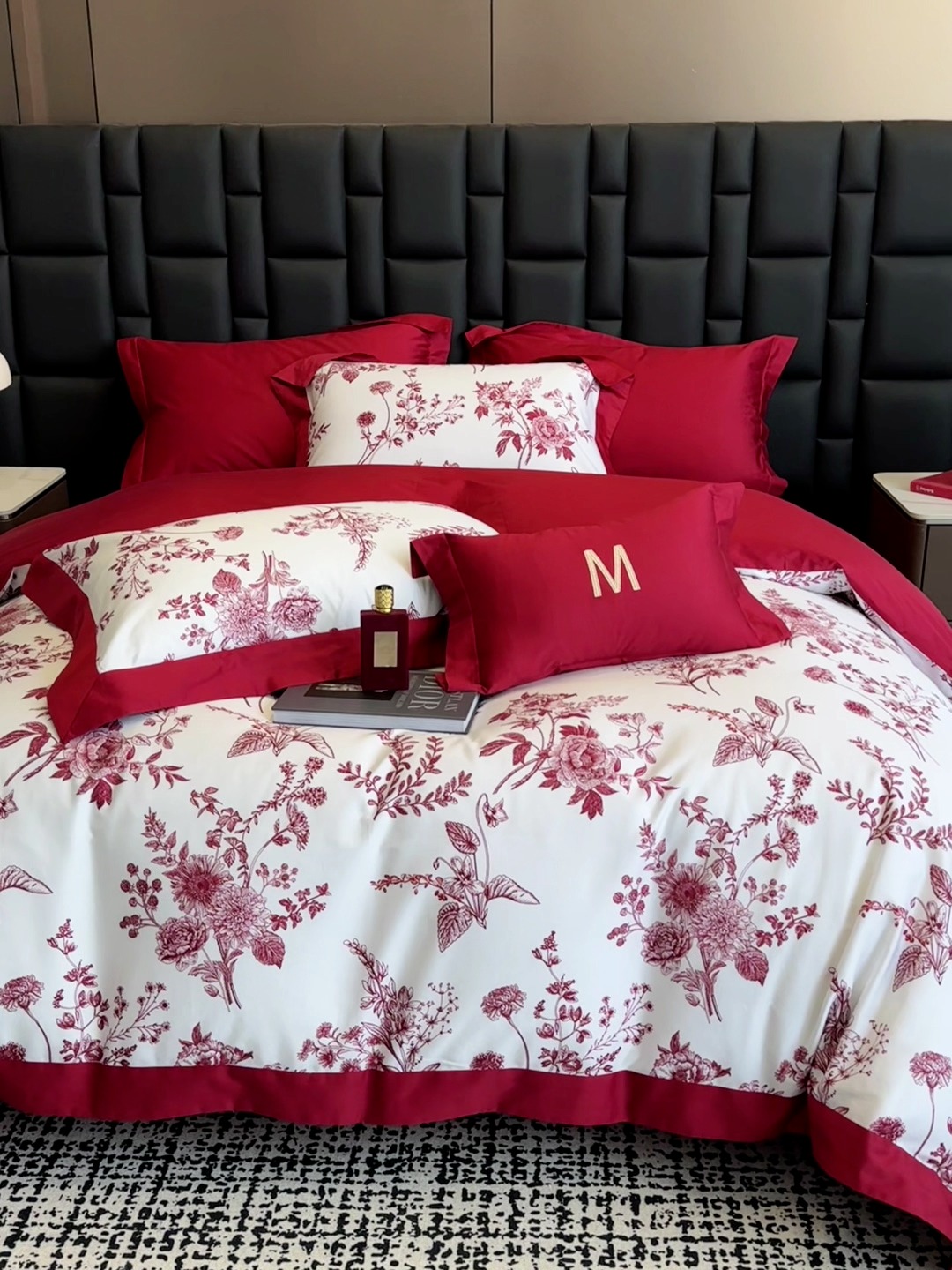 91家纺网 家纺一手货源 找家纺 高档礼盒装50*50S贡缎长绒棉数码印花四件套100%纯棉全棉床单床笠款量大价优 大红-雪莉-A类贡缎长绒棉