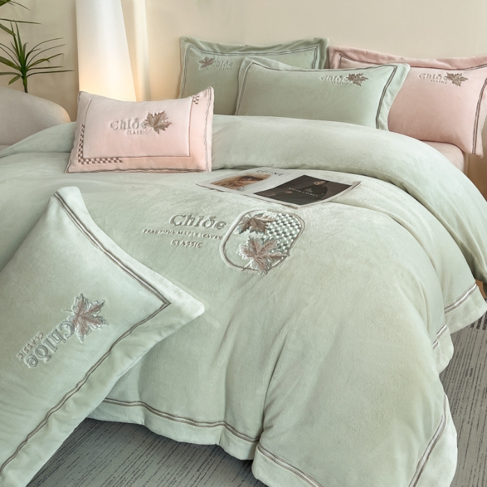 91家纺网 家纺一手货源 找家纺 （总）牛奶绒宝宝水晶绒法莱冰岛绒简约轻奢撞色拼接款保暖冬季保温四件套蔻伊