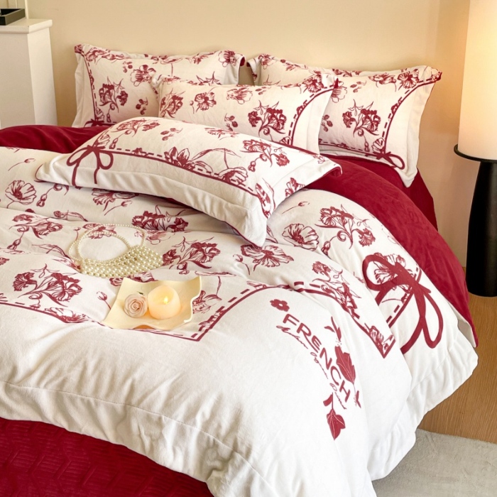 91家纺网 家纺一手货源 找家纺 （总）控价 2025新款  专版花型 全消光A类数码印花牛奶绒四件套床盖款-如梦