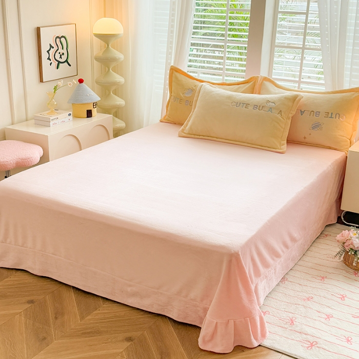 91家纺网 家纺一手货源 找家纺 漫布云家纺2025新款230g全消光大版卡通牛奶绒兔毛贴布绣花四件套可爱卡通男孩女孩法莱绒被套三件套 童梦园-嫩黄