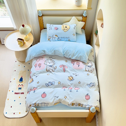 91家纺网 家纺一手货源 找家纺 （总）御棉坊 秋冬新品牛奶绒幼儿园三件套儿童保暖多件套宝宝午睡被