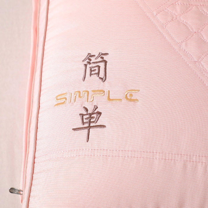 91家纺网 家纺一手货源 找家纺 兴丝露枕芯 舒适枕 立体双边枕芯 绗绣枕头 刺绣舒适枕 高弹舒适枕