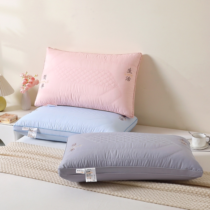 91家纺网 家纺一手货源 找家纺 兴丝露枕芯 舒适枕 立体双边枕芯 绗绣枕头 刺绣舒适枕 高弹舒适枕