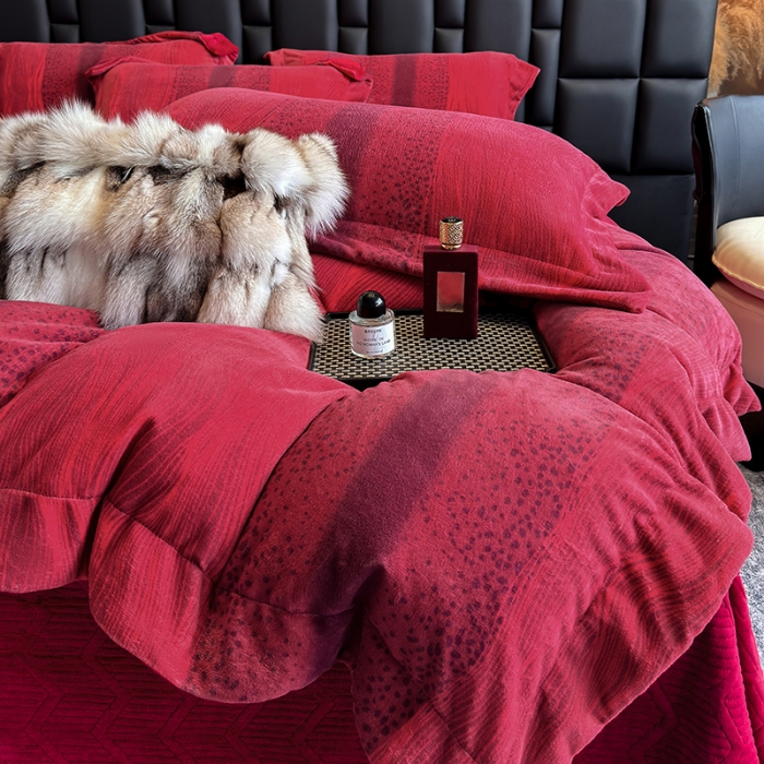 91家纺网 家纺一手货源 找家纺 （总）控价 2025新款 床盖款240克全消光A类数码印花牛奶绒四件套-情怀